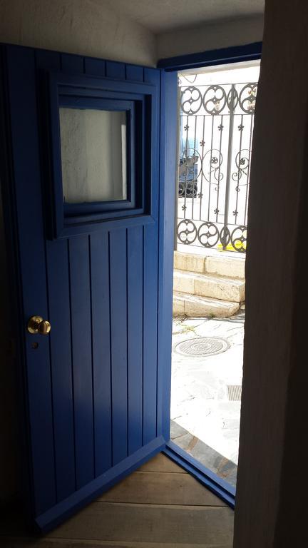Apartamento Poal-กาดาเกส ภายนอก รูปภาพ